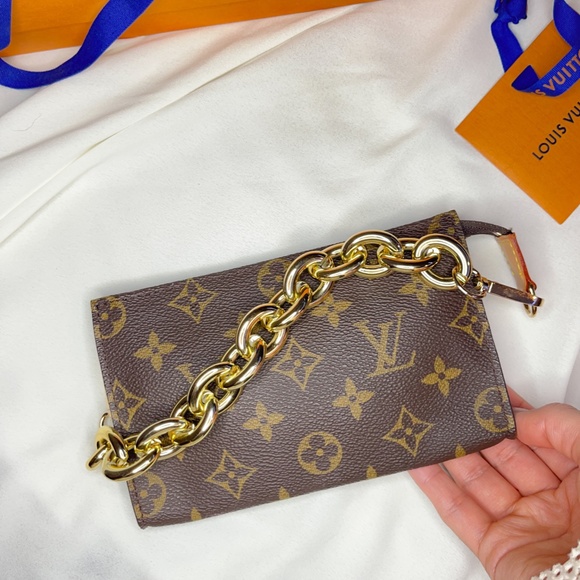 ✨🍒Authentic Pochette Bucket bag PM ✨🍒 - Picture 12 of 16